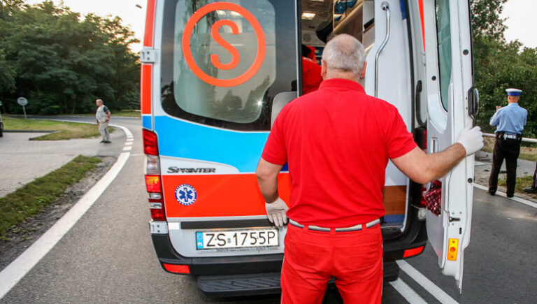 szpital-karetka_0