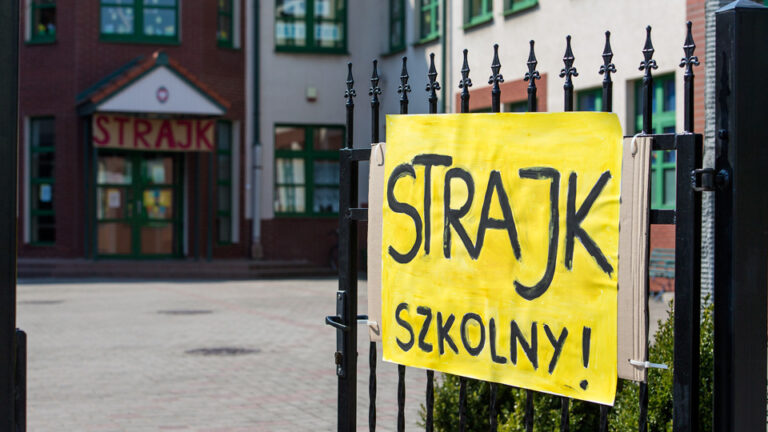 strajk-w-szkole-2