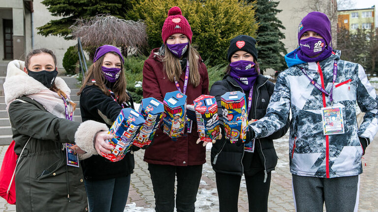 wolontariusze-wosp-2