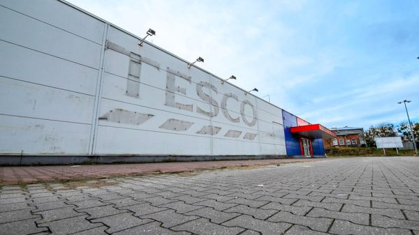 tesco-czolo