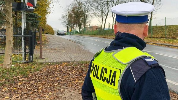 policja-drogowka-2-kpp-swiecie