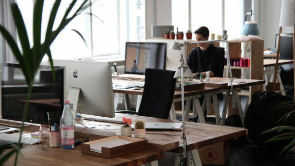 Wellbeing w firmie – czy psycholog biznesu to nowy must-have pracodawcy?